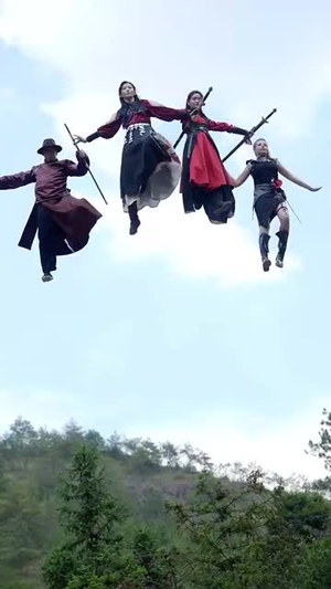 一剑倾城(60集) 一剑倾城(60集)火爆短剧热播中