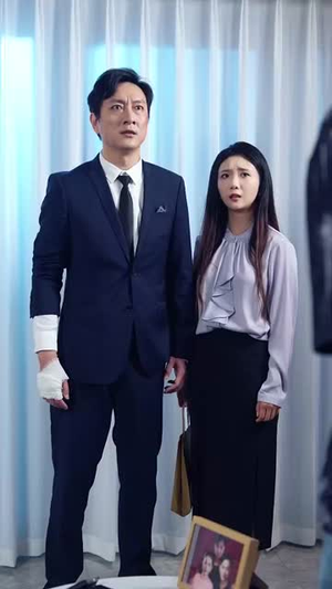 男人五十一枝花(80集) 男人五十一枝花(80集)精彩短剧片段