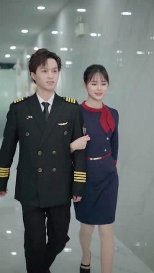 终将散去的尾迹云（45集）短剧热门合集