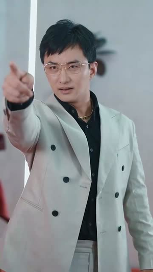 地低成海,人底成王(30集) 地低成海,人底成王(30集)短剧解说全集