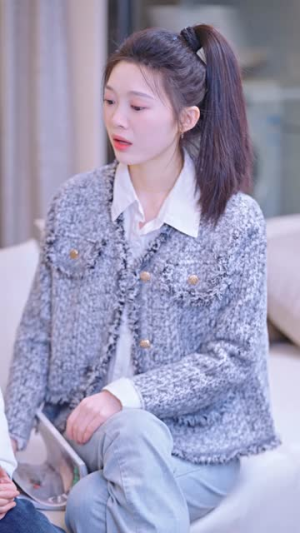 千亿总裁向我求婚了(80集) 千亿总裁向我求婚了(80集)在线看