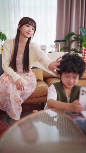 离婚后她带崽嫁入豪门(80集) 离婚后她带崽嫁入豪门(80集)西瓜短剧免费看