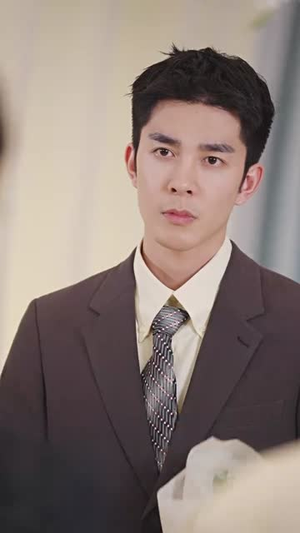 闪婚独宠:小师妹别吃了(85集) 闪婚独宠:小师妹别吃了(85集)爆款短剧推荐