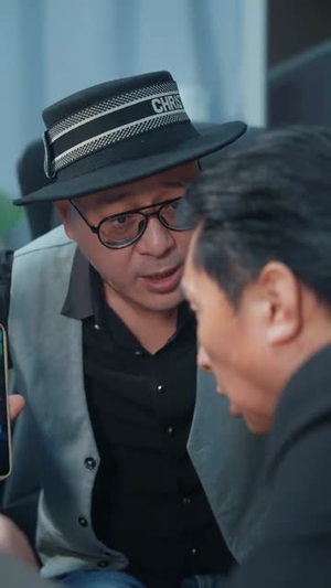 顶流(62集) 顶流(62集)短剧热播推荐