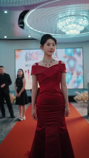 团宠千金大小姐她过分野(80集) 团宠千金大小姐她过分野(80集)一口气看完