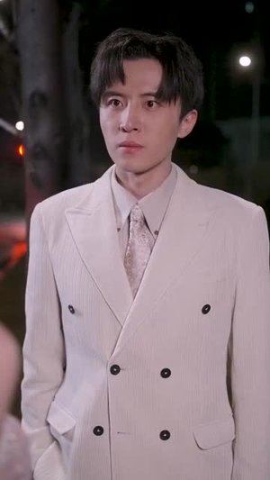 你是我的小确幸(91集) 你是我的小确幸(91集)好看上头的短剧