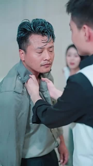 父亲的光辉(80集) 父亲的光辉(80集)超甜短剧抢先看