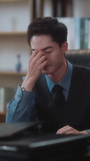 顾总,你前妻就是你要找的人(100集) 顾总,你前妻就是你要找的人(100集)短剧解说全集