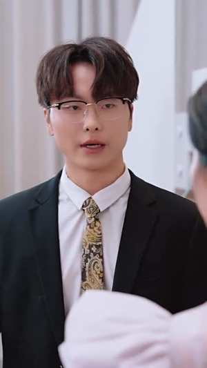 退婚后,大小姐又美又飒(60集) 退婚后,大小姐又美又飒(60集)最热短剧抢先看