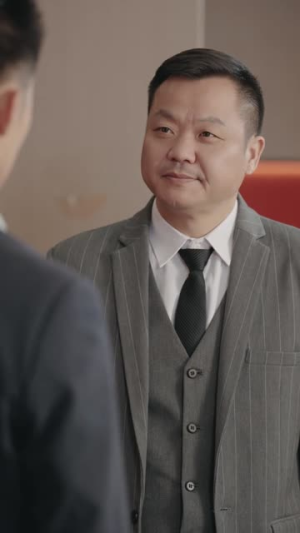 余烬亦燃 (96集) 余烬亦燃 (96集)演员表