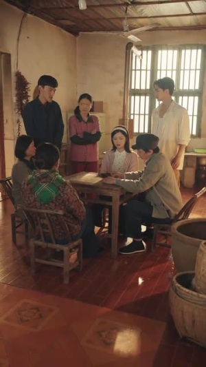 穿到九零嫁糙汉(60集) 穿到九零嫁糙汉(60集)第32集