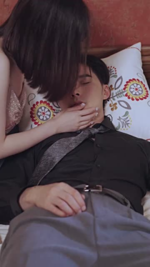 离婚后千金曝光啦(111集) 离婚后千金曝光啦(111集)全集一网打尽