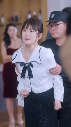 去父留子,爹地狠狠爱(74集) 去父留子,爹地狠狠爱(74集)无需会员轻松看