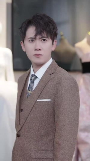 我和首富交换了人生(92集) 我和首富交换了人生(92集)好看上头的短剧