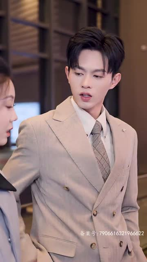 太太别卷了,你老公是首富(50集) 太太别卷了,你老公是首富(50集)亿万短剧抢先看