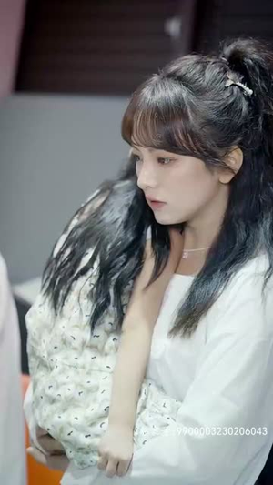 抱错宝贝遇良人（傲娇双宝，爹地你把我抱错了）超火短剧抢先看