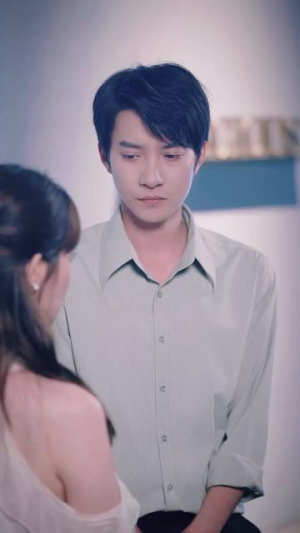 假意真情(80集) 假意真情(80集)爆火短剧追不停