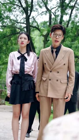 后山的女人(50集) 后山的女人(50集)最新上映免费看