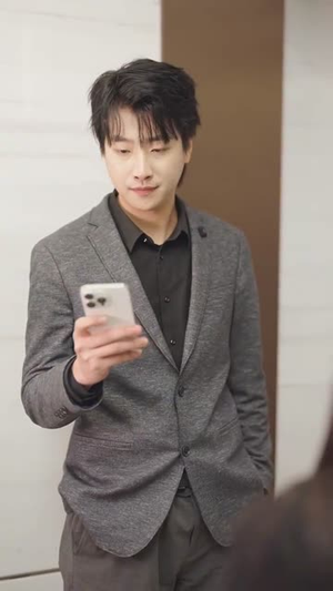 爱情近在咫尺(63集) 爱情近在咫尺(63集)热播短剧全集看