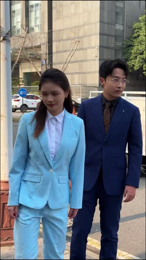 暮年回首爱又生（60集）精彩短剧推荐