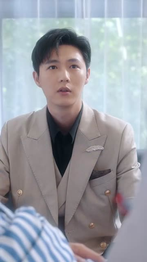 领错结婚证嫁对郎(100集) 领错结婚证嫁对郎(100集)热门短剧追到爽