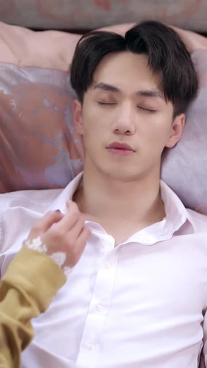 娇妻嫁到,少帅撩我上瘾(79集) 娇妻嫁到,少帅撩我上瘾(79集)夸克网盘观看