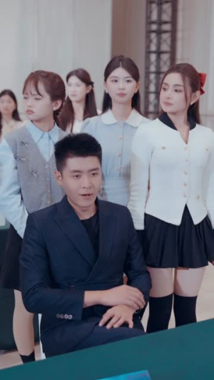 误拆快递，发现上司秘密（97集）短剧演员排行榜