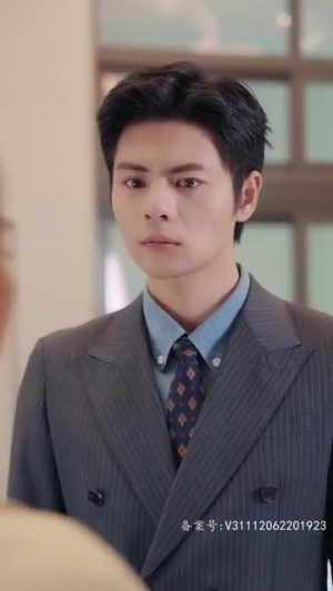 总裁夫人你别跑(86集) 总裁夫人你别跑(86集)民国短剧推荐