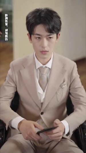 她如月光碎向星夜(80集) 她如月光碎向星夜(80集)怎么看全集