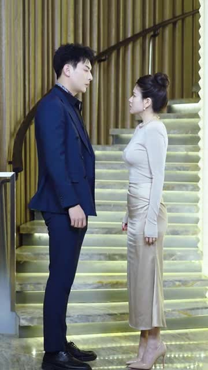 在逃契妻美又飒(100集) 在逃契妻美又飒(100集)短剧推荐更新中