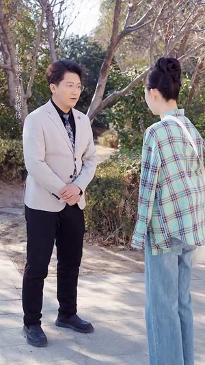 不被定义的她（67集） 最近很火的短剧