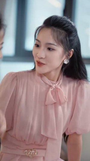 玫瑰继承人(81集) 玫瑰继承人(81集) 最新短剧推荐