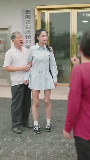 清明出游之我的爱国爷爷(35集) 清明出游之我的爱国爷爷(35集)爆款短剧抢先看