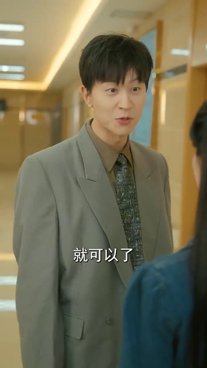 重回那夜校花你听我狡辩(100集) 重回那夜校花你听我狡辩(100集) 这部短剧太好看