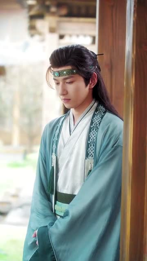 公主绝色影卫日日以下犯上（100集）看精彩短剧