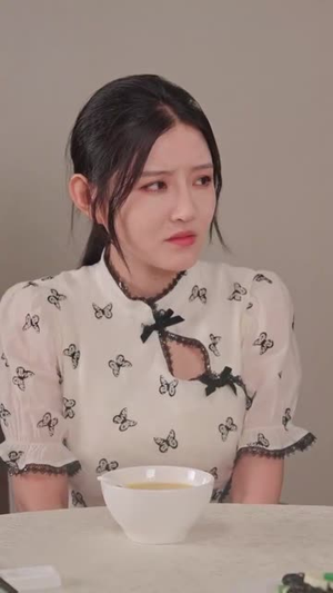 美食:随机摆摊,顾客追我满街跑(95集) 美食:随机摆摊,顾客追我满街跑(95集)真的好看吗