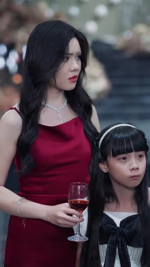 乡下来的真千金重整家族荣耀(66集) 乡下来的真千金重整家族荣耀(66集)网上可以看吗