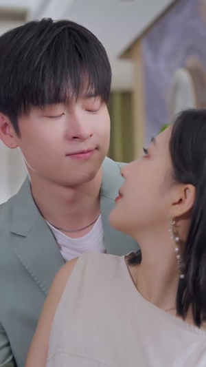 唯你是青山(82集) 唯你是青山(82集)古装热门短剧