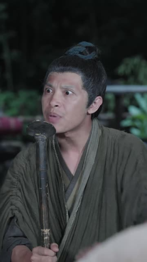 逃荒路上靠我用空间喂饱全家(70集) 逃荒路上靠我用空间喂饱全家(70集)短剧有好货推荐