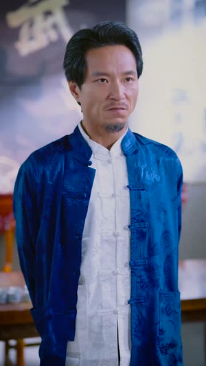 叛师后，大师姐哭了（82集）精彩热门短剧