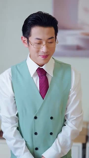 重生后我被姐姐们团宠了（80集）百度在线观看