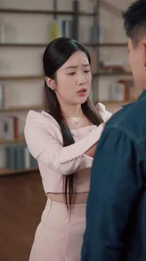 摊牌了我能看见过去一万年（79集）网盘在线观看