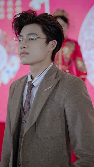 东山再起你是谁(65集) 东山再起你是谁(65集)口碑之选免费看