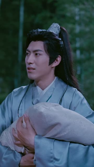 捡个福娃当团宠，废柴爹爹旺成龙 (69集) 热门短剧来袭