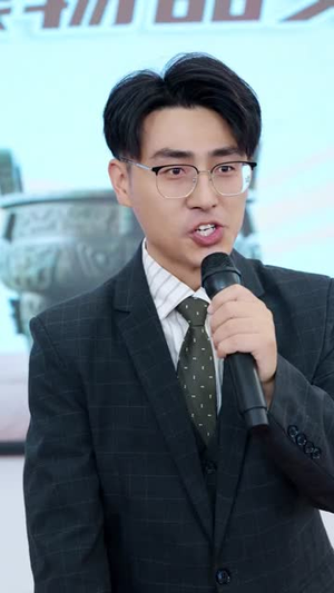 末日换亲,我还是救世主 (61集) 末日换亲,我还是救世主 (61集) 短剧排行榜