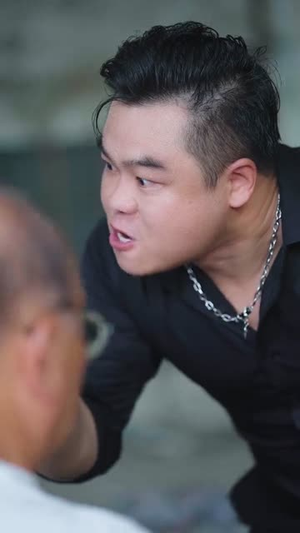 玉石之王我的透视能捡漏（80集）甜宠短剧追到爽