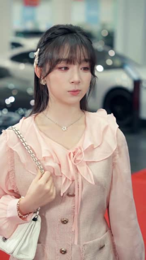 分手后我靠情报走向巅峰（82集）短剧中追到爽