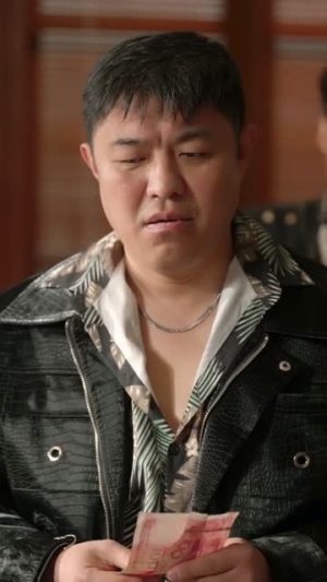 重生物价贬值我把妻女宠上天(81集) 重生物价贬值我把妻女宠上天(81集)好看上头的短剧